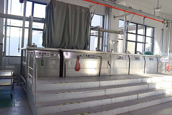 荧光渗透检测线